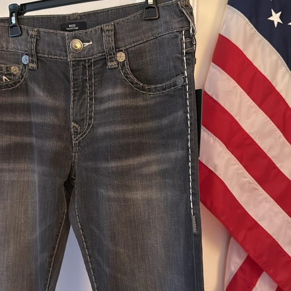 True Religion Jeans - Picture 6 of 8